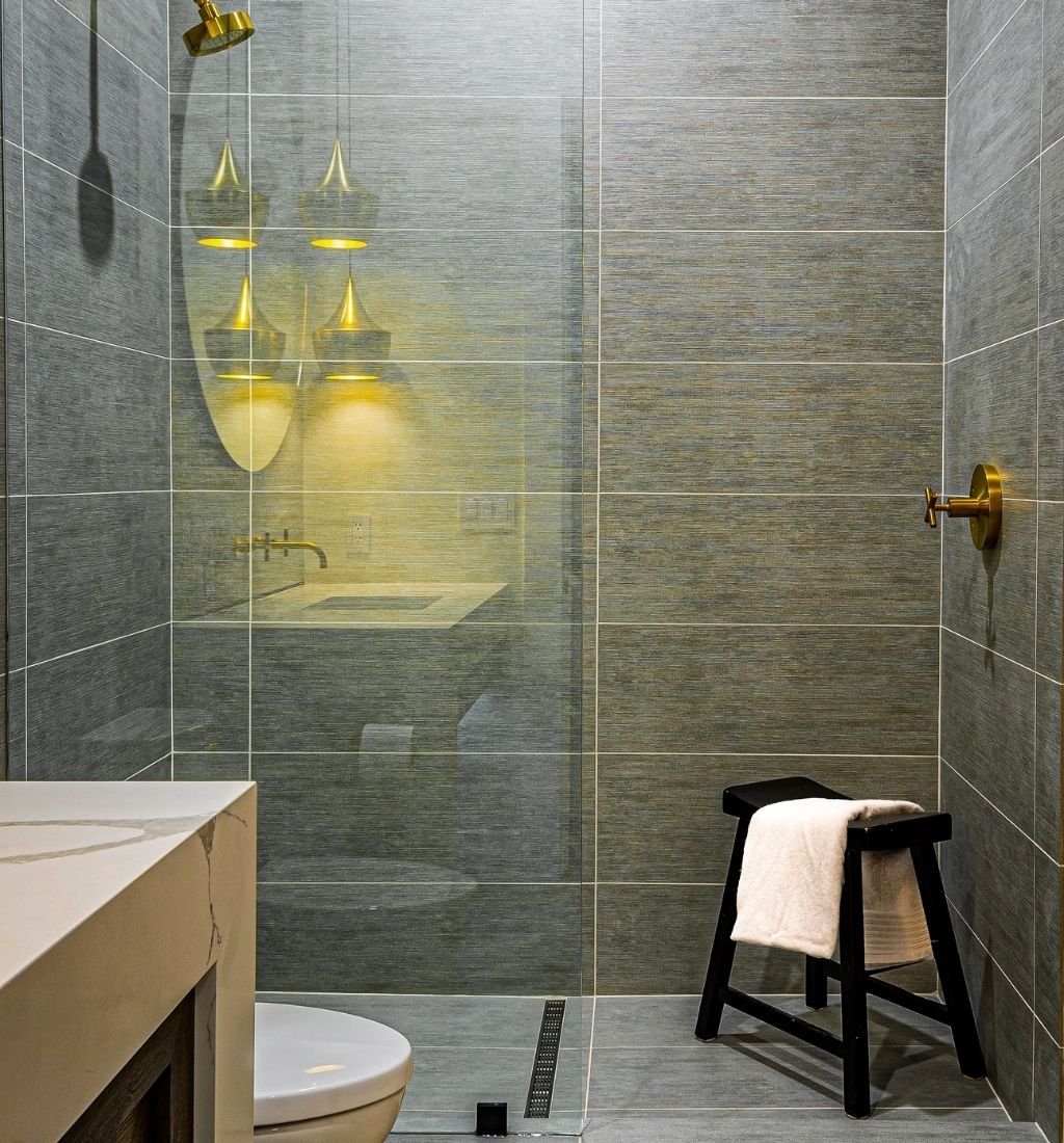 bathroom fitters SW1A 1AA