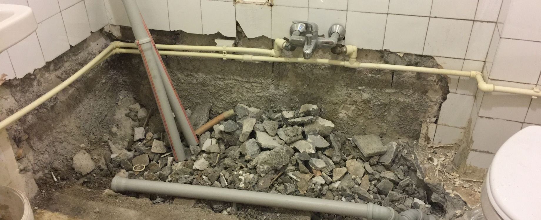 bathroom fitter near me SW1A 1AA